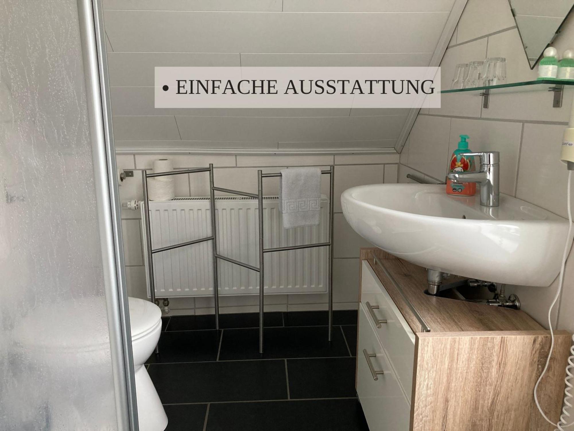 Haus Krabbe Apartments, Zentral Gelegen Im Idyllischen Nordseeort Zwischen Bremerhaven Und Cuxhaven, Hunde Kostenfrei Willkommen, Hauseigene Kostenfreie Parkplaetze Wremen Dış mekan fotoğraf